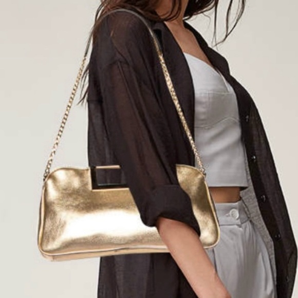 Michael Kors Glamorous Gold Berkley Clutch – NWT+ Dust Bag - Picture 2 of 9